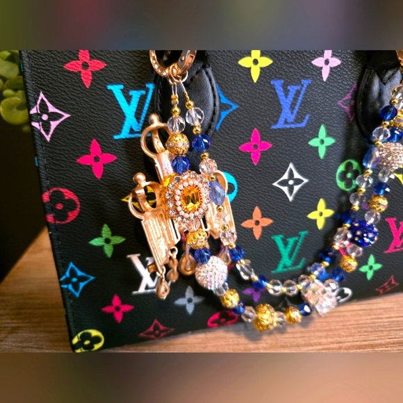 Royal Castle Jeweled Bag Handbag Charm – Blue & Gold Beaded Accent - Picture 3 of 3